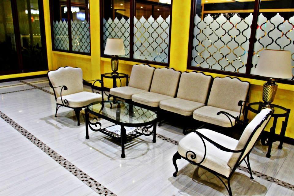 The Pepperland Hotel Legazpi Buitenkant foto