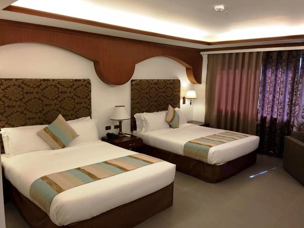 The Pepperland Hotel Legazpi Buitenkant foto
