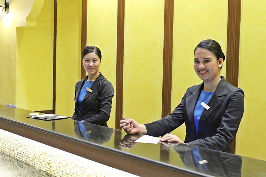The Pepperland Hotel Legazpi Buitenkant foto